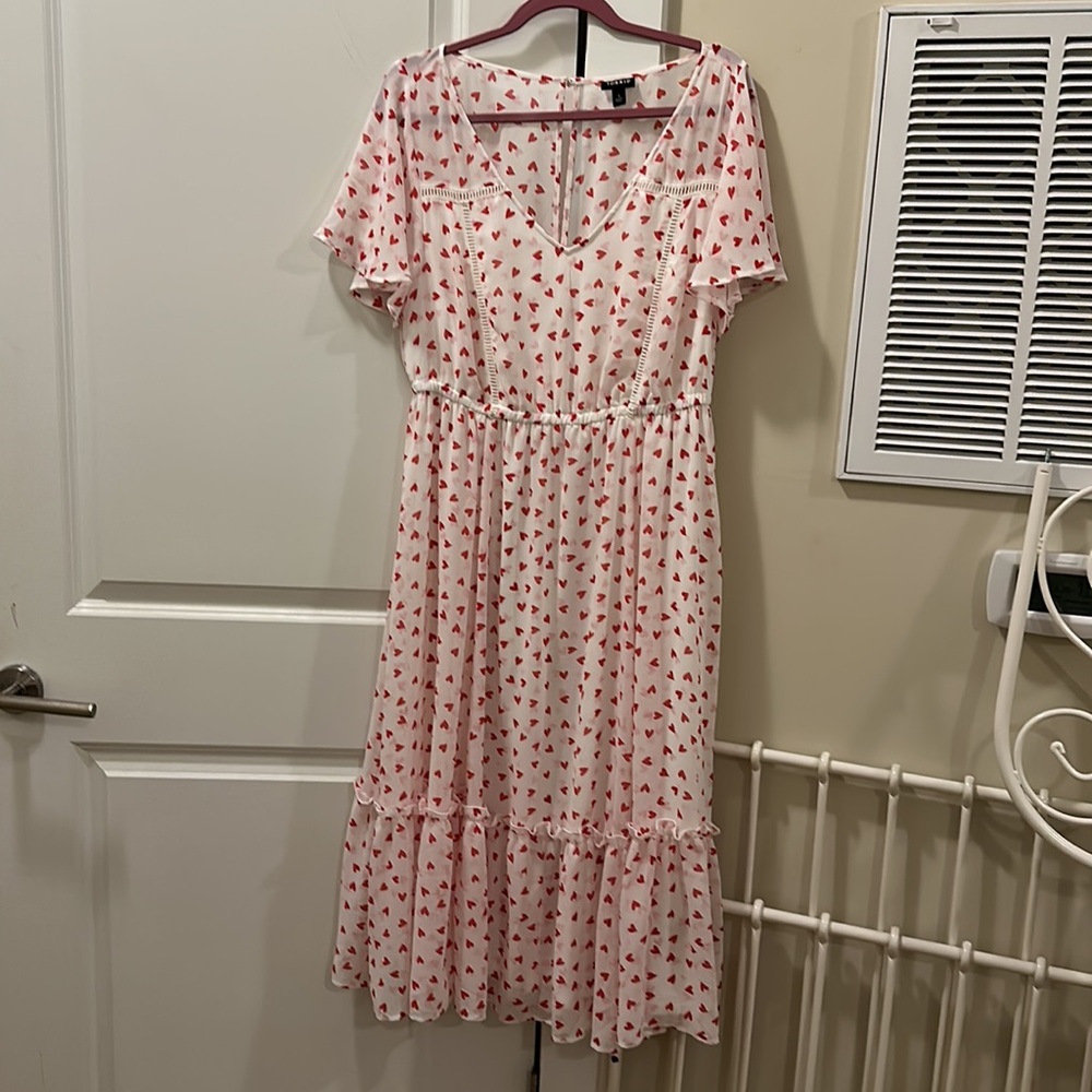 Torrid Midi Chiffon Heart Dress size 1 NWOT